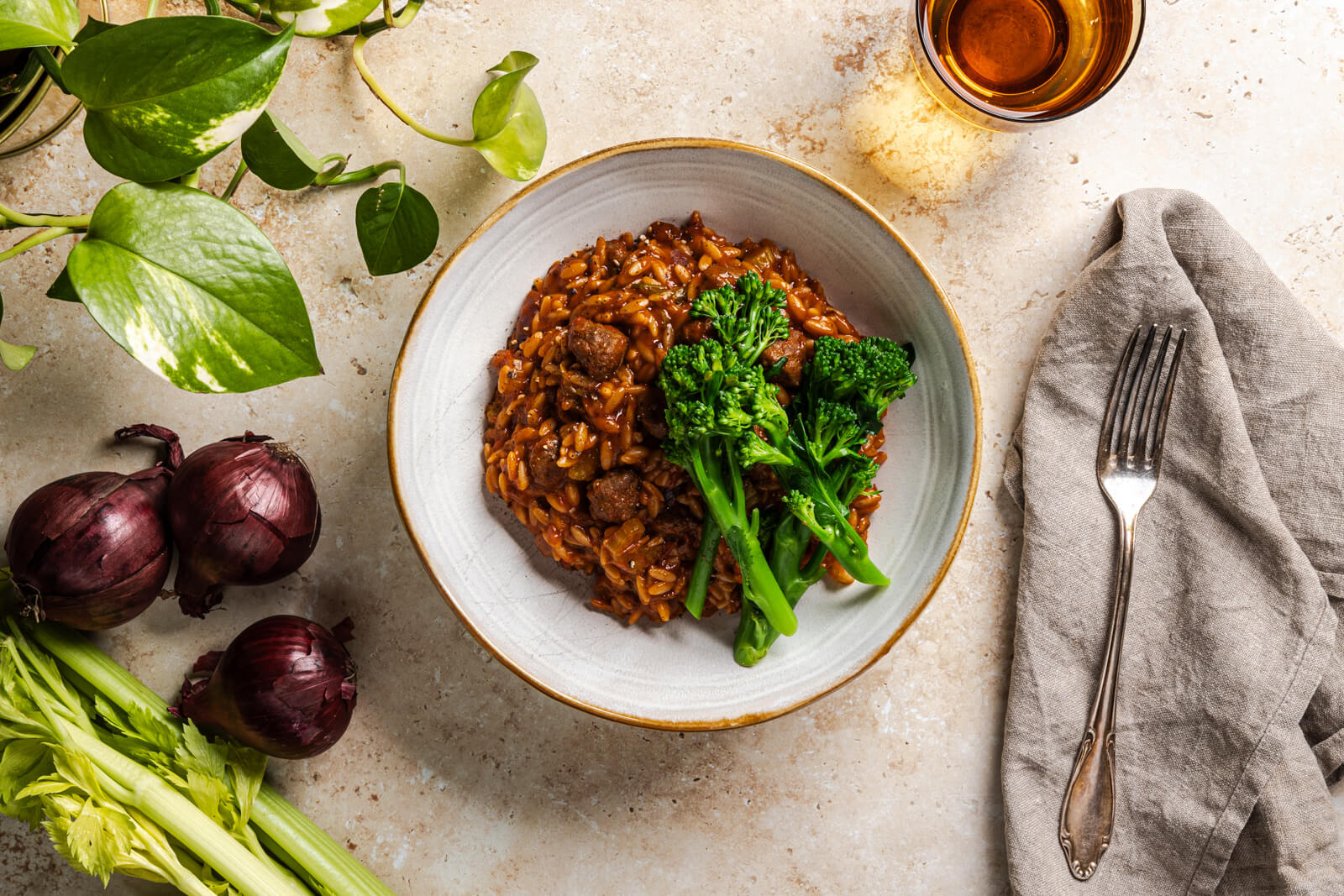 Orzo in tomatensaus